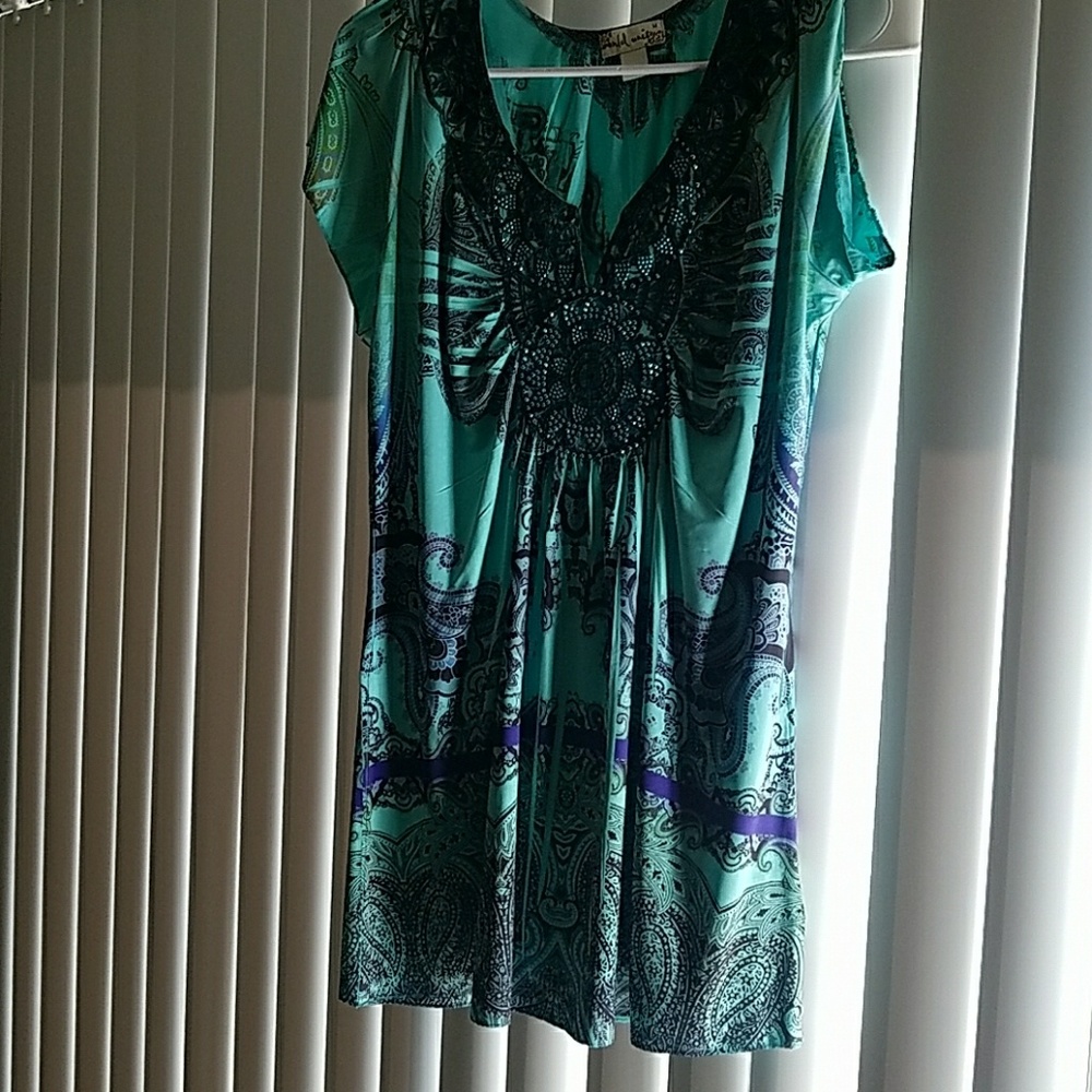 Women's World Unity top